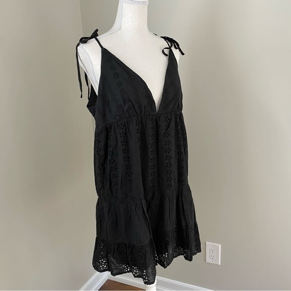 NWT Lulus Beyond the Boardwalk Black Eyelet
Lace Tiered Babydoll Dress XL - Picture 9 of 13